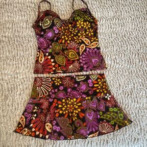 Victoria Secret tankini top and skirt. NWOT Large